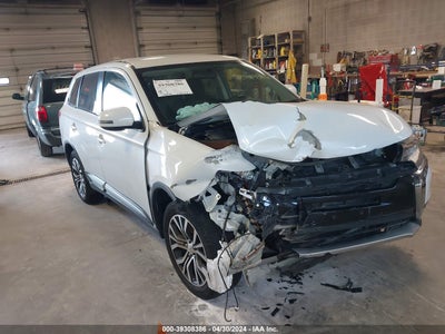 MITSUBISHI OUTLANDER 2017