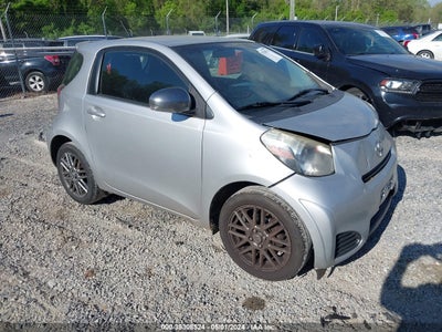 Scion Iq 2012
