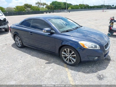 Volvo C70 2012