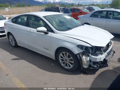 FORD FUSION HYBRID 2017