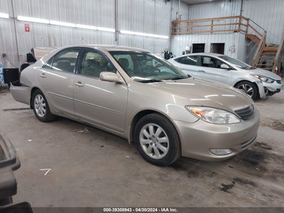 TOYOTA CAMRY 2004
