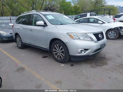 NISSAN PATHFINDER 2015