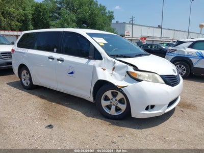 TOYOTA SIENNA 2014