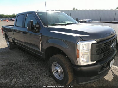 FORD F-350 2024