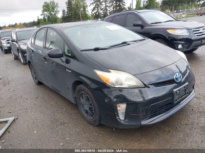 TOYOTA PRIUS 2013