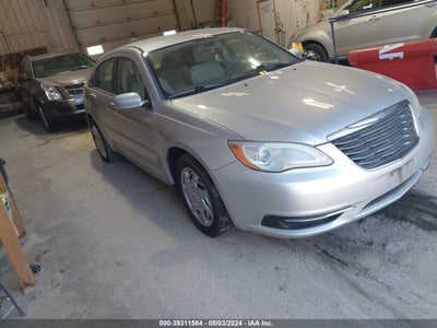 Chrysler 200 2012