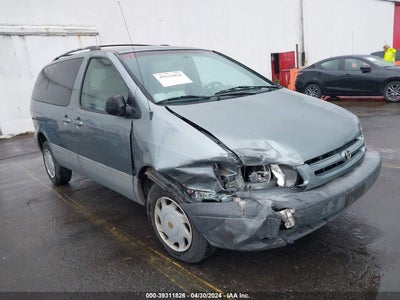 TOYOTA SIENNA 2000