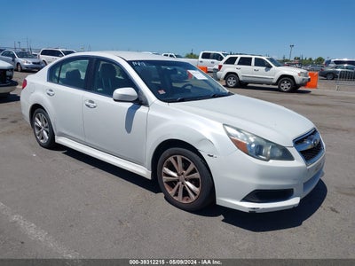 Subaru Legacy 2013