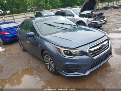 SUBARU LEGACY 2018