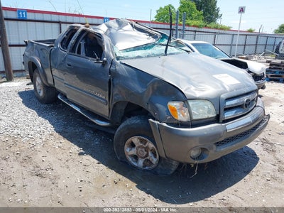 TOYOTA TUNDRA 2005