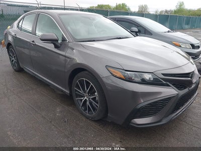 TOYOTA CAMRY 2023
