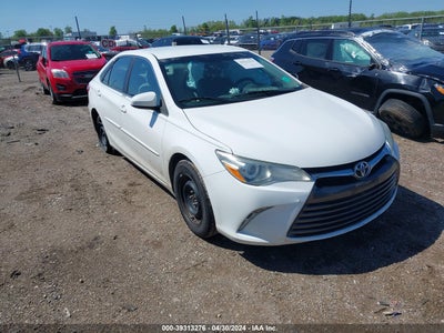 TOYOTA CAMRY 2015