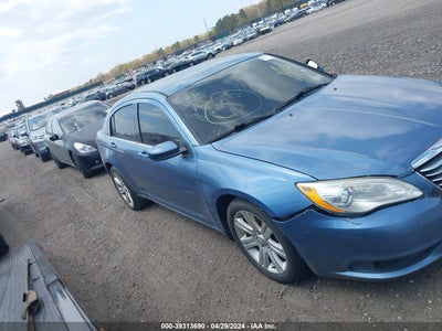 Chrysler 200 2011