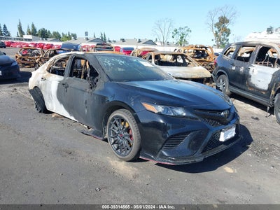 TOYOTA CAMRY 2022
