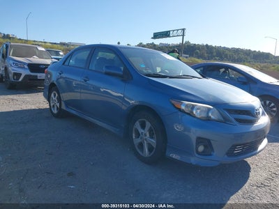 TOYOTA COROLLA 2013