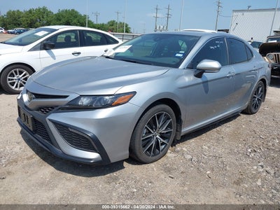 Toyota Camry 2024