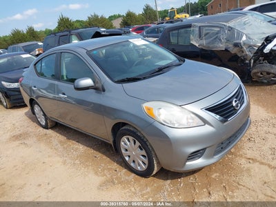 NISSAN VERSA 2013