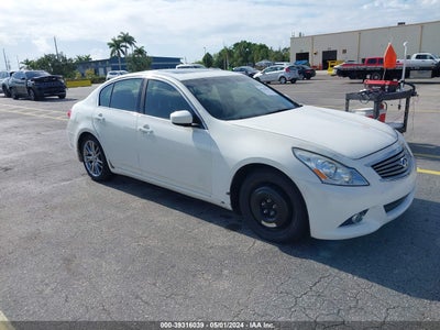 Infiniti G37 2013