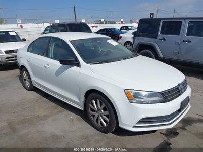 VOLKSWAGEN JETTA 2016