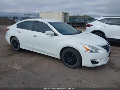 NISSAN ALTIMA 2015