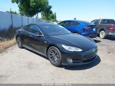 TESLA MODEL S 2015