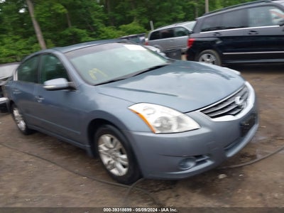 NISSAN ALTIMA 2010