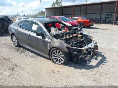 TOYOTA CAMRY 2024