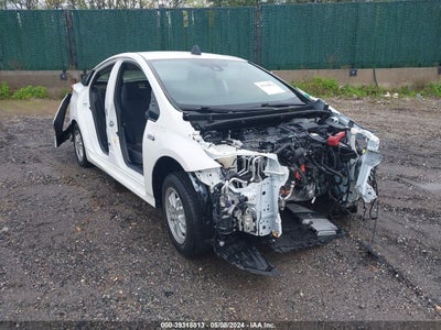 Toyota Prius prime 2018