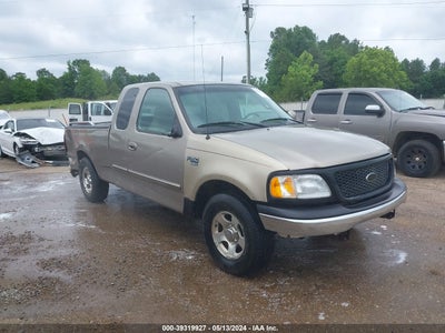 FORD F-150 2001