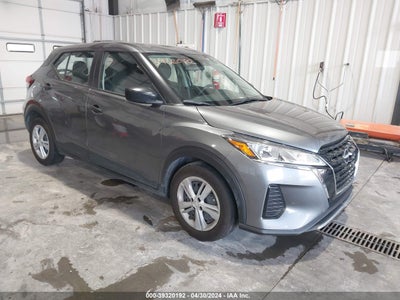 NISSAN KICKS 2022