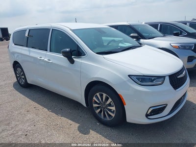 Chrysler Pacifica 2024