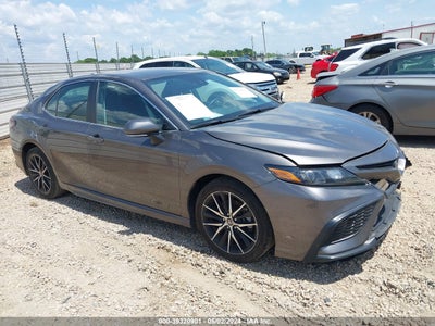 Toyota Camry 2023