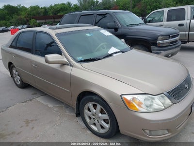 Toyota Avalon 2001