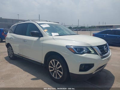 NISSAN PATHFINDER 2017
