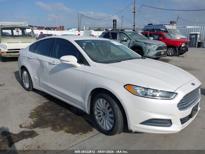 Ford Fusion Hybrid 2016