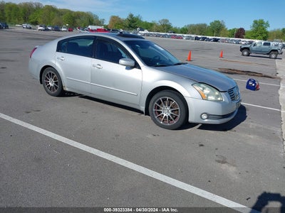 NISSAN MAXIMA 2004