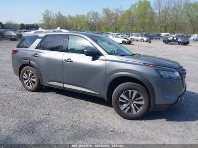 NISSAN PATHFINDER 2023