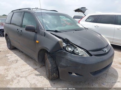 TOYOTA SIENNA 2009