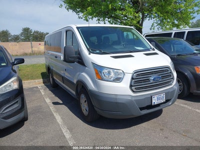 Ford Transit-150 2015