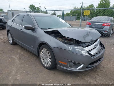 FORD FUSION HYBRID 2012