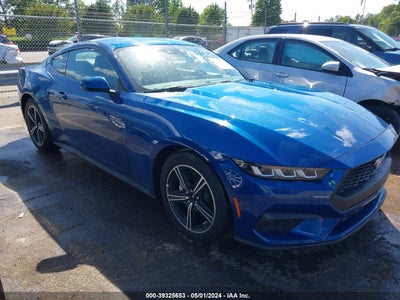 FORD MUSTANG 2024