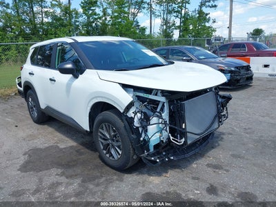 Nissan Rogue 2024
