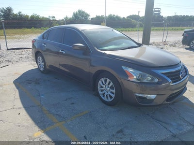 Nissan Altima 2014