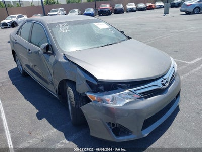 TOYOTA CAMRY 2014