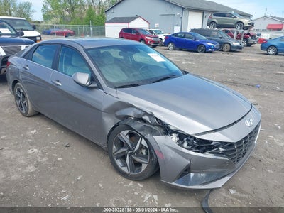Hyundai Elantra 2021