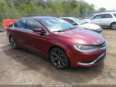 CHRYSLER 200 2015