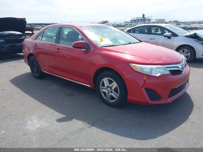TOYOTA CAMRY 2014