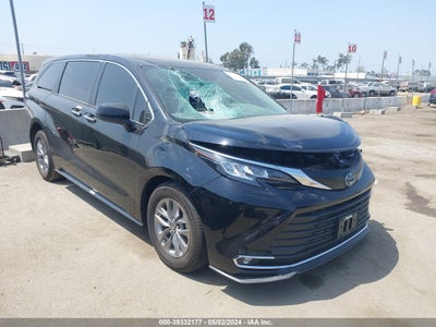 Toyota Sienna 2022