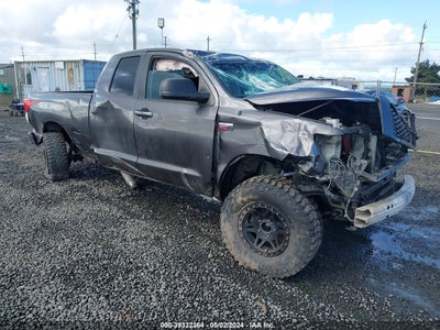 TOYOTA TUNDRA 2012