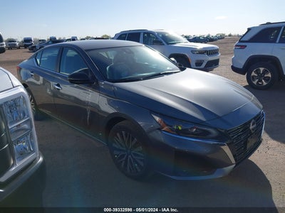 Nissan Altima 2024